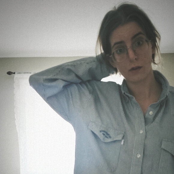 Meet your Posher, Meredith - Picture 1 of 1